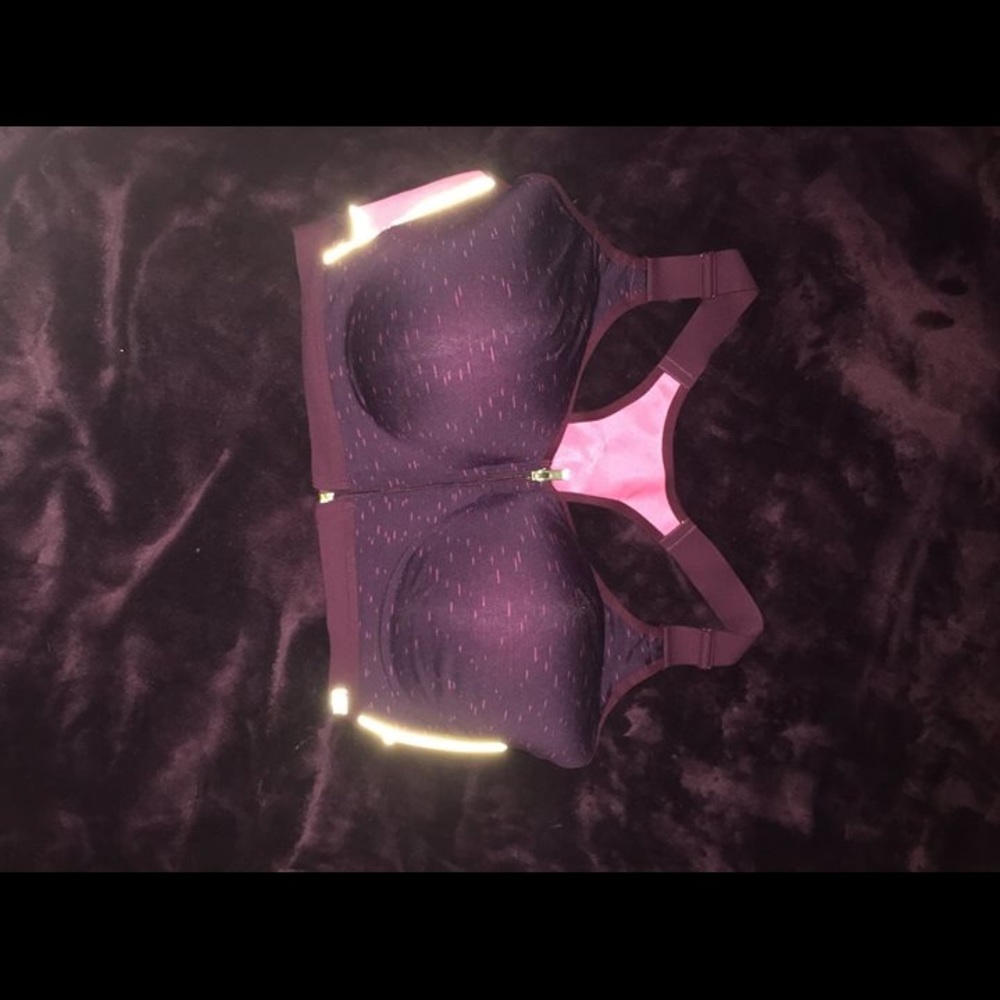 Victorias Secret sports bra
